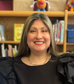 picture of principal navarro